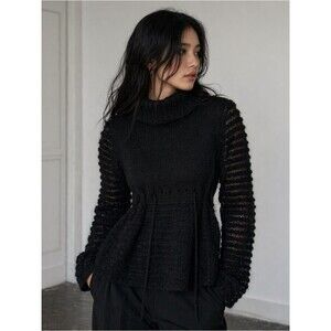 Tristan & Iseut Vintage Black Turtleneck Textured Knit Sweater Size S